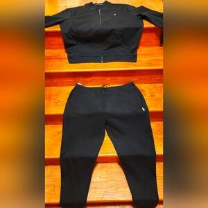 GREAT CONDITION POLO JOGGING SUIT